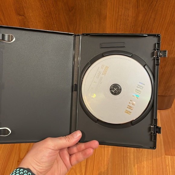 Iron man Movie- DVD bilingual - Robert Downey Jr. - Picture 3 of 4